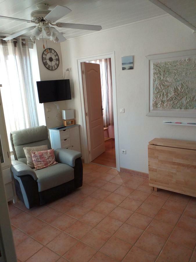 Albasud - Appartement Meuble Avec Terrasse - Salses Le Chateau 66 Exteriér fotografie
